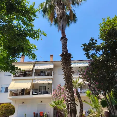 Апартаменты Kallithea Pool House